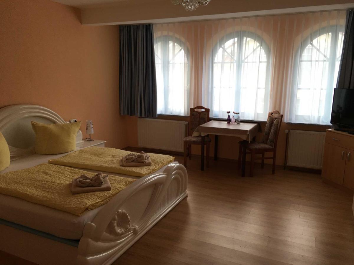 Ferienhaus, Doppelhaushaelfte In Seebad Ahlbeck Херингсдорф Экстерьер фото